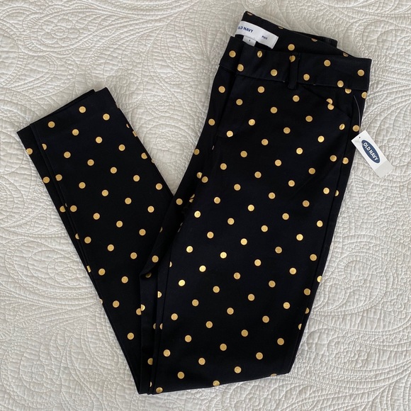 Old Navy Pants - Old Navy Pixie Pants